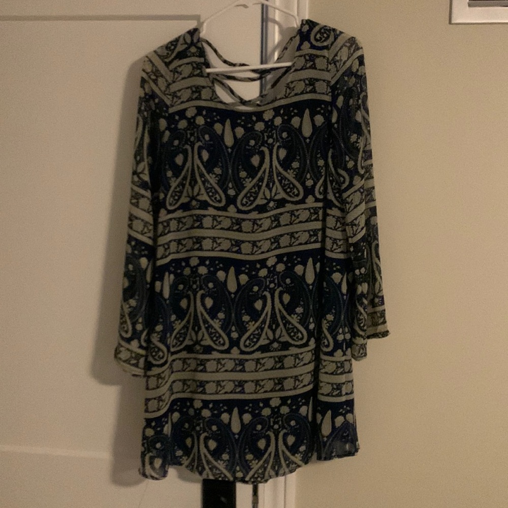 Charming Charlie Long sleeve dress